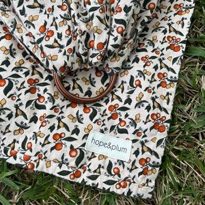 Hope & plum ring sling in citron